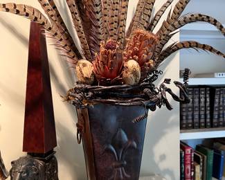 Feather Arrangement (1 of 2)