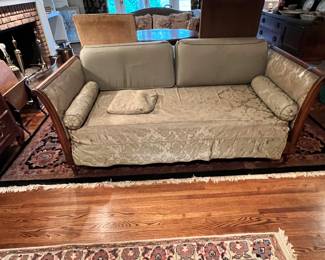 Nice Federal sofa (Open Back)