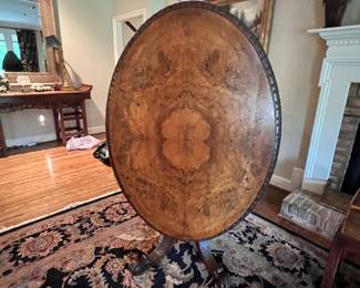 Large Antique Burl Walnut Tilt Top Table