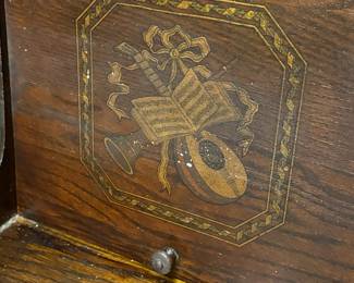 Inlay on doors of organ