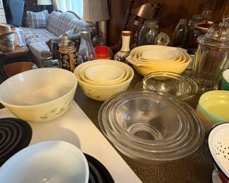 Pyrex Shenandoah Set