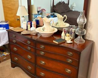 Mahogany Dresser