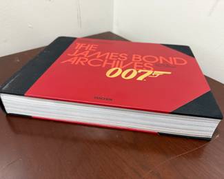 James Bond 007 Book