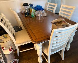 Table and Chairs with Leaf