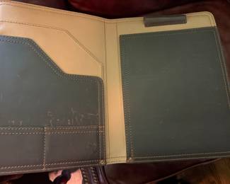 Saddleback Leather Folio