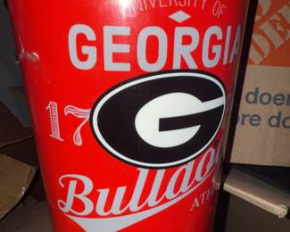 Bulldogs Trash Can