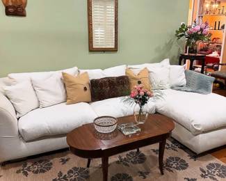 Stunning cotton slipcover sofa ( washable cover) made in Italy
