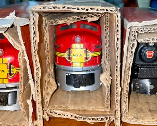 Sold all together as part of Lionel Train Set