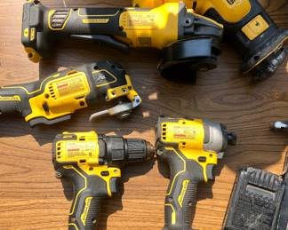 DeWalt Tools Drills Impact Drills