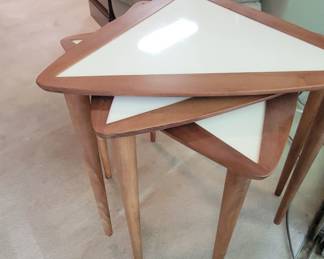 nesting tables