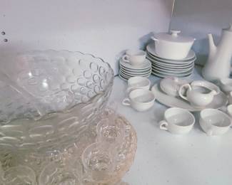 punch bowl