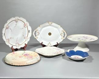(6pc) MIXED ENGLISH & OTHER PORCELAIN |
Mixed lot of various porcelain dishes including: Mikasa Cake plate, Coalport, Royal Sussex, H&C Repose, and other dishes - h. 4.5 x dia. 10.75 in (cake plate)