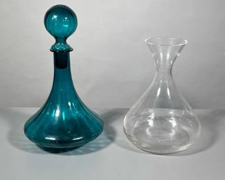 (2pc) Decantur | Teal Green sherry decantur with stopper and clear glass wine decantur by L’Atelier Du Vin .- h. 13 x dia. 8 in (green)