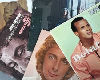 (5pc) MIXED VINYL RECORDS | Including: Harry Belafonte self-titled album (LPM-1150) Barry Manilow Greatest Hits (A2L-8601) Carol King “Tapestry” (ODE SP 77009) Jim Croce “Photographs & Memories / Hit Greatest Hits (ABCD-835) Count Basie and his Orchestra (UPF-142)