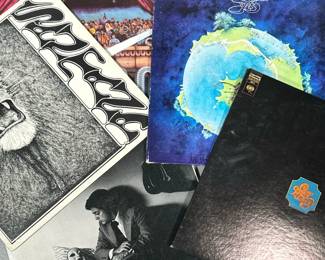 (6pc) MIXED VINYL RECORDS | Mixed vinyl record albums including: Santana self-titled album (CS 9781) Billy Joel “The Stranger” (JC 34987) Ringo Starr “Ringo” (SWAL-3413) Creedence Clearwater Revival “Creedence Gold” (9418) Chicago “The Chicago Transit Authority” (CS 9809) Yes “Fragile” (SD 7211)