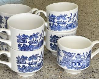 Made In England Blue Willow pattern cups.