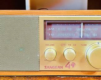 Sangean WR-11 AM-FM Radio