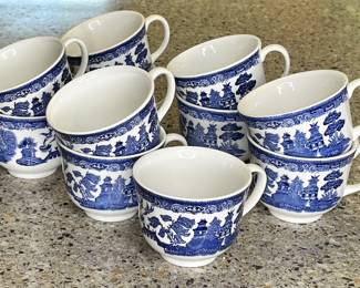 Vintage Blue Willow Made In England pattern teacups.