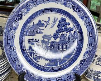 Johnson Brothers Willow Blue dinner plate