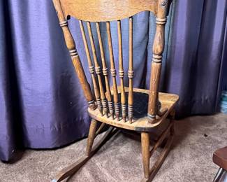 Antique Spindle Back Rocking - Chair 4 generations - Late 1800’s