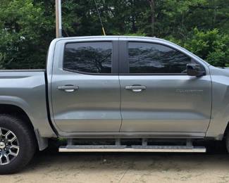 2024 Chevy Colorado, under 550 miles!