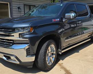 2019 Chevy Silverado LTX 6.2L, less than 10K miles!
