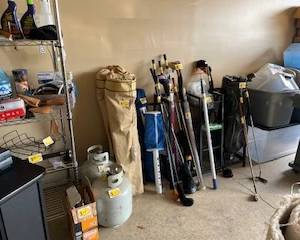 Folding Lawn Chairs With Bags/Golf Clubs