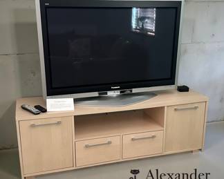 TV SOLD - stand still available 50% off