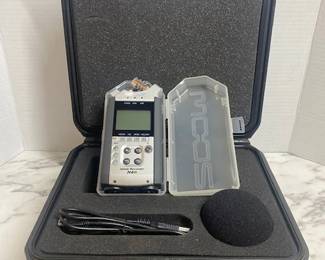Zoom H4N Handy Recorder Kit w/waterproof Case