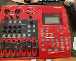 Fostex Digital Multitracker MR-8
