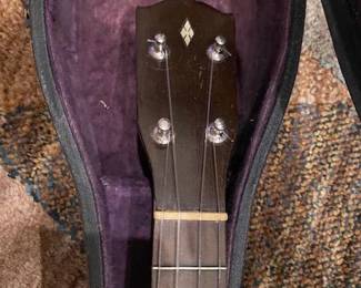 1920s-30s Glee Club Banjo Uke
