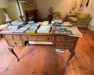 Writing desk