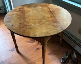 Tiger maple table