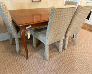 French Country Table, 4 parsons Chairs