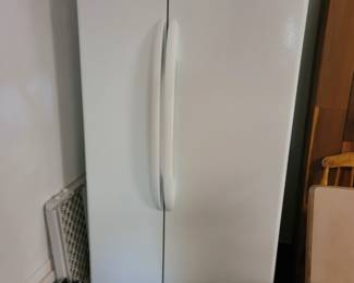 Kenmore Side-by-Side Refrigerator