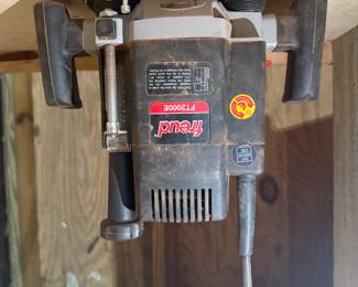 Freud FT2000E Router, a 2-1/4 HP variable speed plunge router