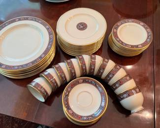 LENOX CHINA SET