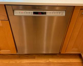 DISHWASHER