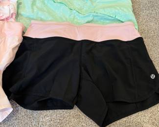 Huge collection of women’s lululemon athletic wear