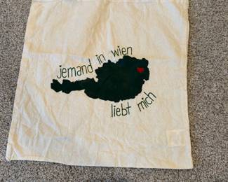 “Someone in Vienna loves me”!