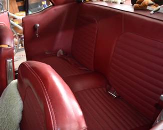 1966 FORD MUSTANG, V8 engine, odometer says 680527 (Only one owner)