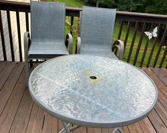 Outdoor table