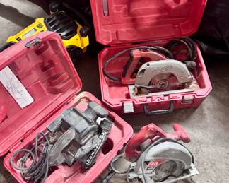 Many power tools!