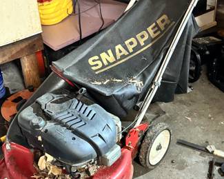 Snapper push mower