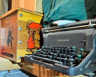 Underwood typewriter