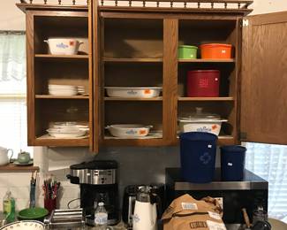 Corning, tupperware, microwave
