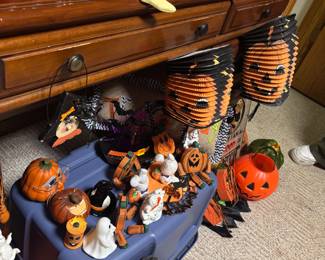 Halloween decor
