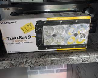 Strobing light bar (3)