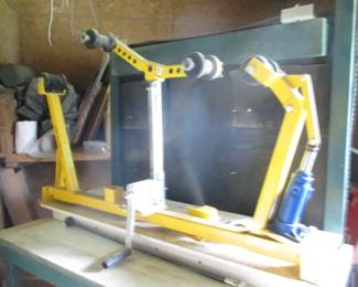 Apple Archery Bow Press