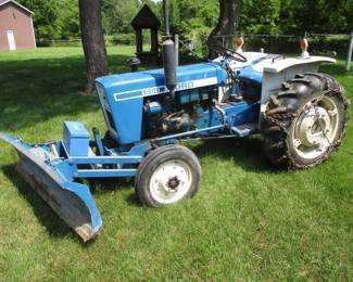 Ford 1600 Diesel Tractor